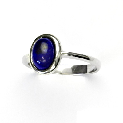 Zlatý prsten, přírodní Lapis lazuli 8x6 mm , bílé i žluté zlato, T 1355