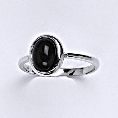 Zlatý prsten, přírodní Onyx 8x6 mm , bílé i žluté zlato, T 1355