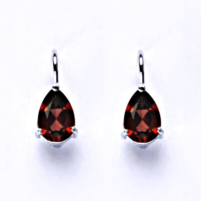Zlaté náušnice, bílé i žluté zlato, přírodní Granát 8x6 mm - NK 1361