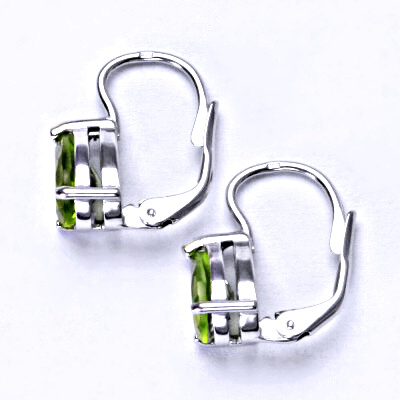 Zlaté náušnice, bílé i žluté zlato, přírodní Olivín 8x6 mm - NK 1361