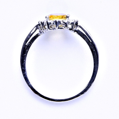 Zlatý prsten, bílé zlato, přírodní citrín, čiré zirkony, T 1495