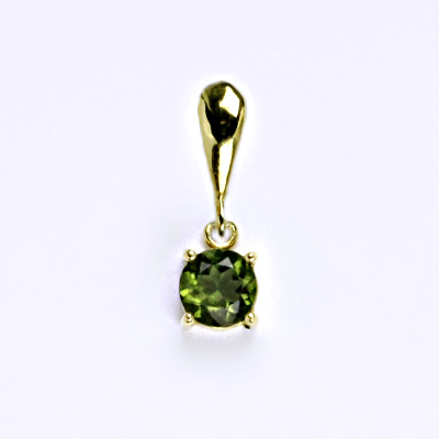 Zlatý přívěšek,přírodní vltavín, žluté zlato 14 ct, váha 1,08 g,P 1250